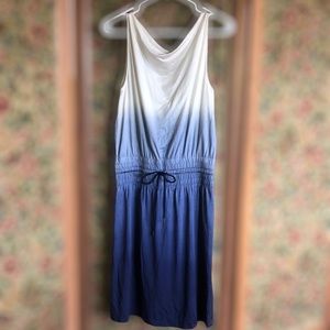 Strenesse Blue Sleevess Dress Size 4 Lined